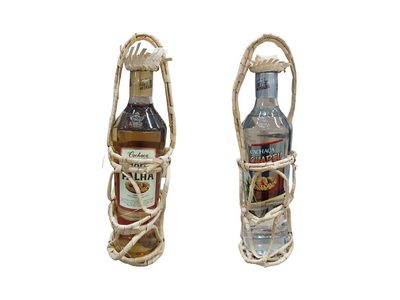 KIT CACHAÇA CHAPÉU DE PALHA OURO 900ML + PRATA 900ML